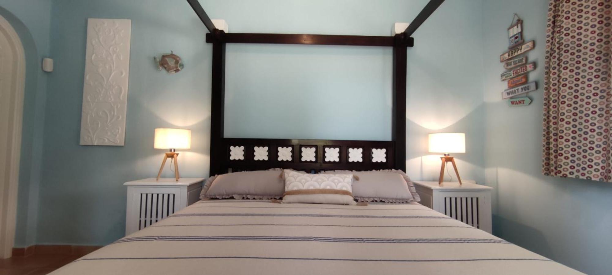 Villa Azzurra Home-charming Property- For 6 Guests