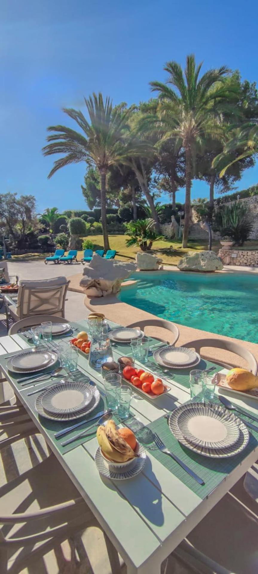 Villa Azzurra Home-charming Property- For 6 Guests