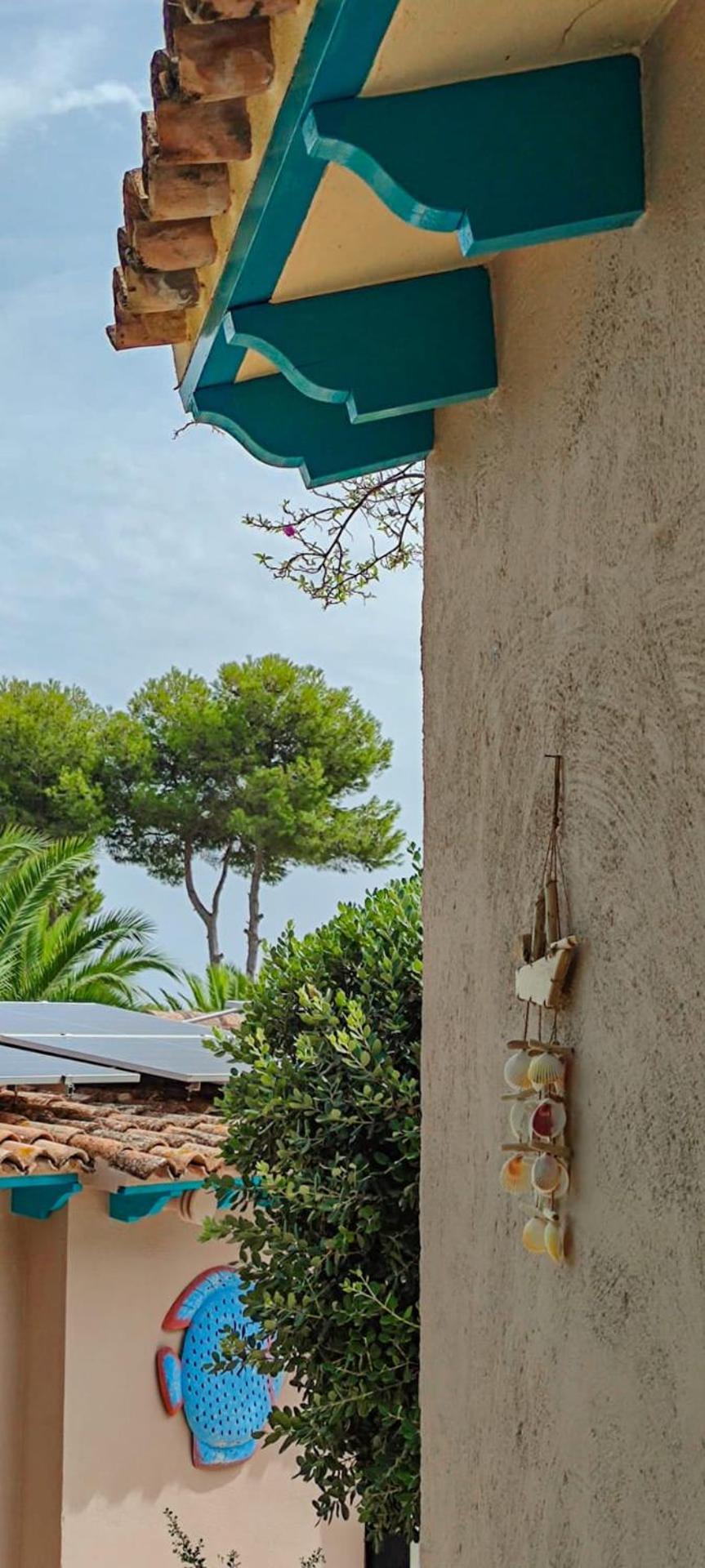 Villa Azzurra Home-charming Property- For 6 Guests *