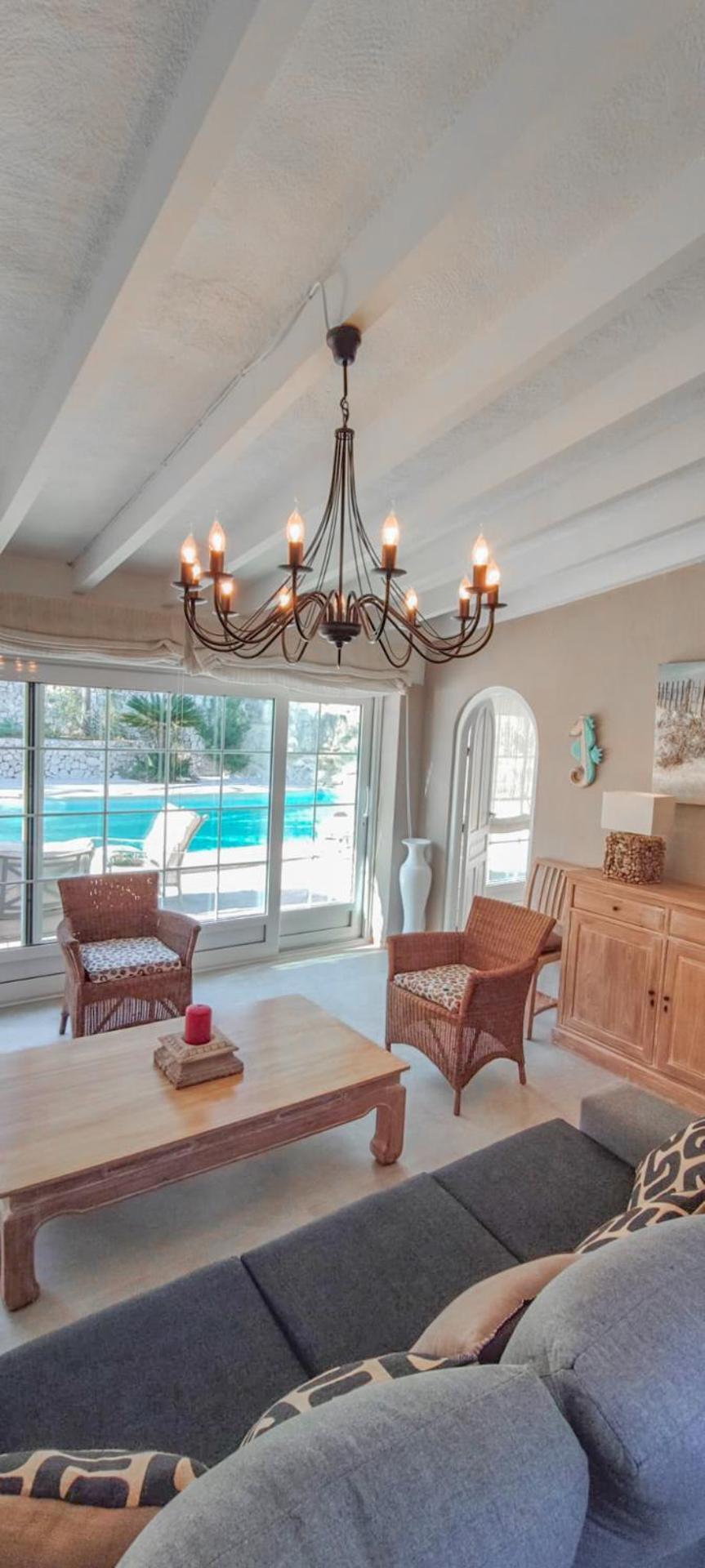Villa Azzurra Home-charming Property- For 6 Guests